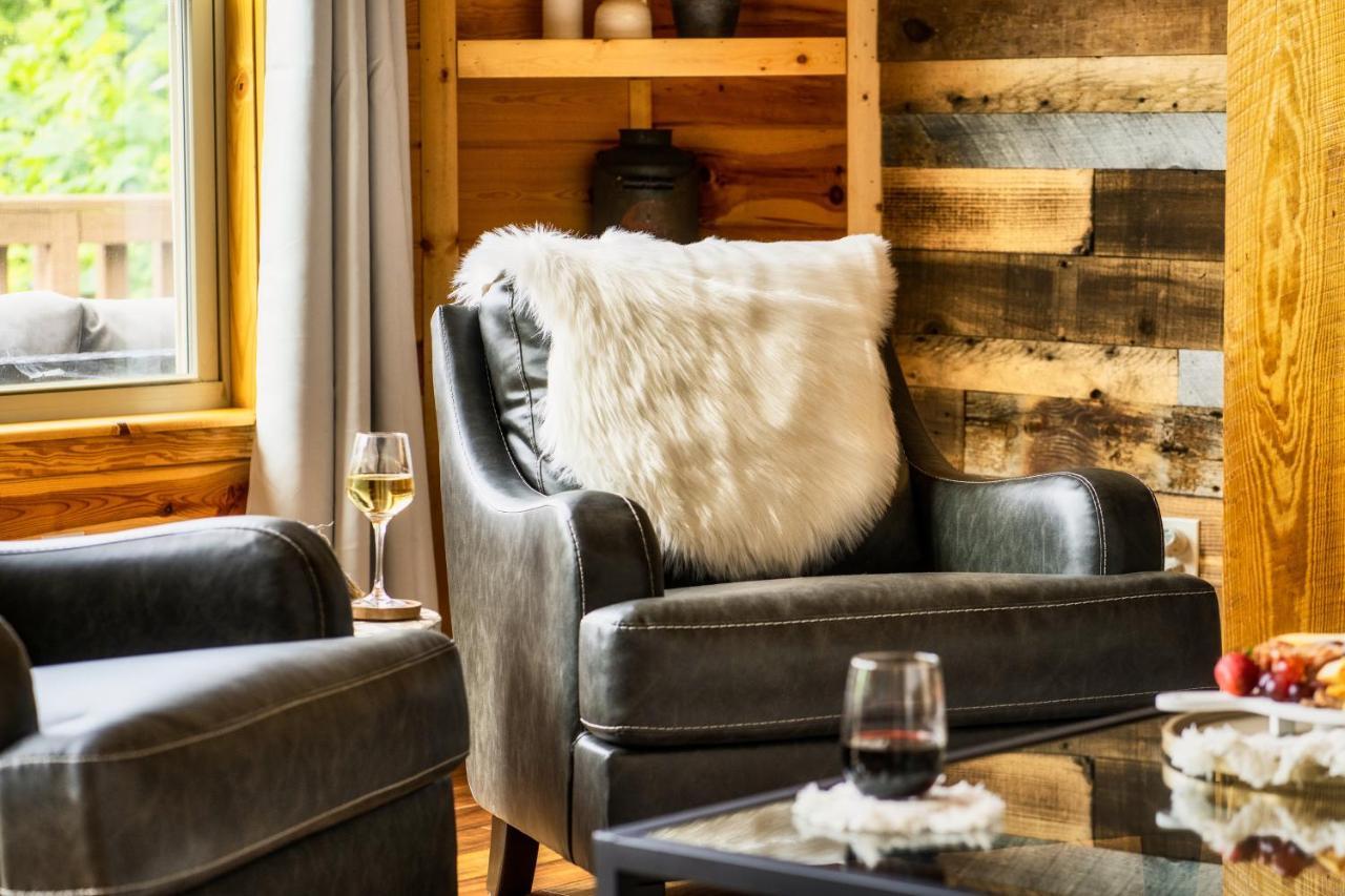 Mountainside - New Luxury Cabin-Fire Table-Hot Tub-3 Pools-Ps5-Bears Gatlinburg Eksteriør billede