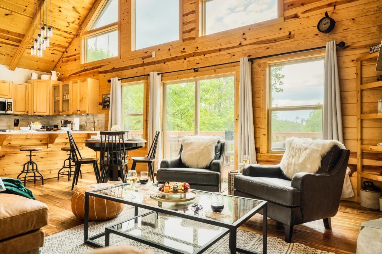 Mountainside - New Luxury Cabin-Fire Table-Hot Tub-3 Pools-Ps5-Bears Gatlinburg Eksteriør billede