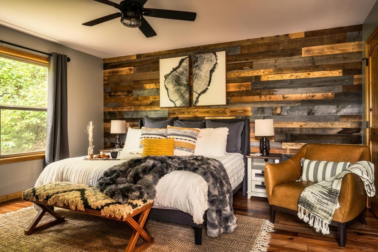 Mountainside - New Luxury Cabin-Fire Table-Hot Tub-3 Pools-Ps5-Bears Gatlinburg Eksteriør billede